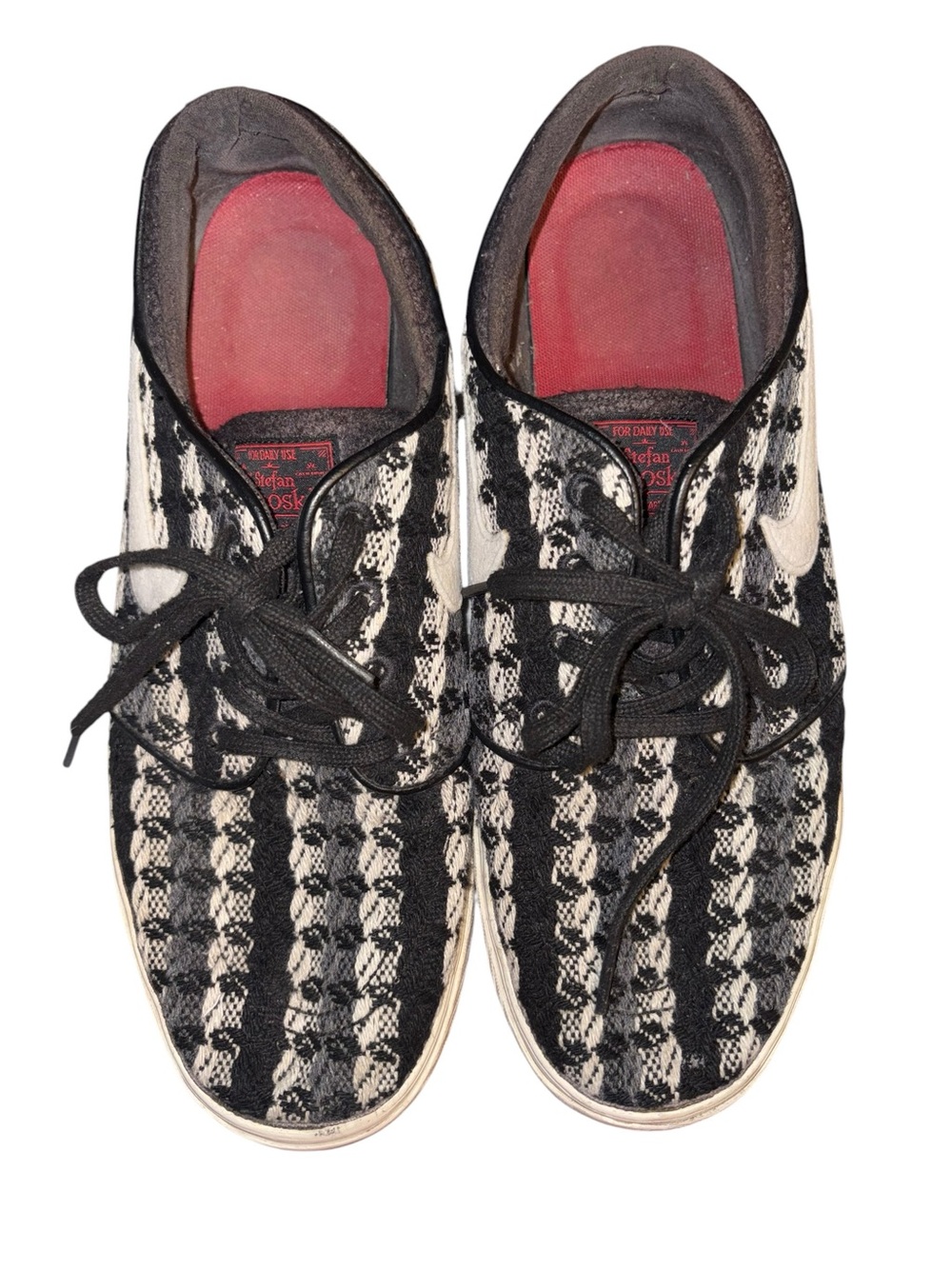 Men's Nike sneakers - Picture 2 of 11